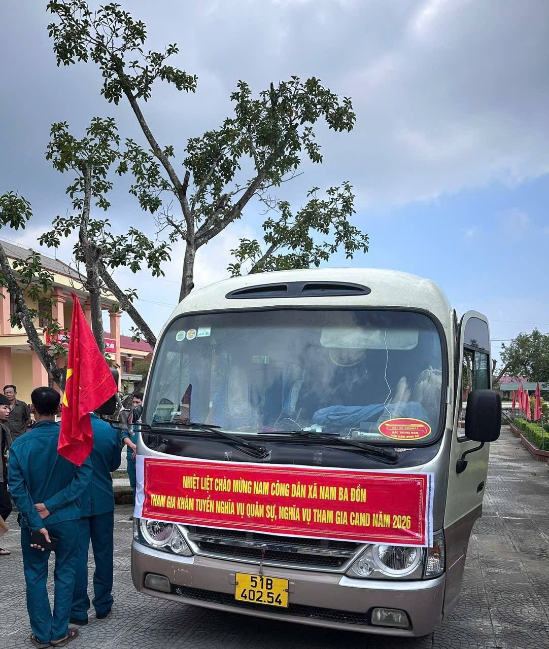 LÊN XE KHÁM TUYỂN NVQS