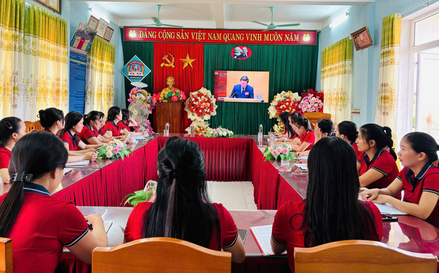 Hội nghị học tập Nghị quyết BCH TƯ 3
