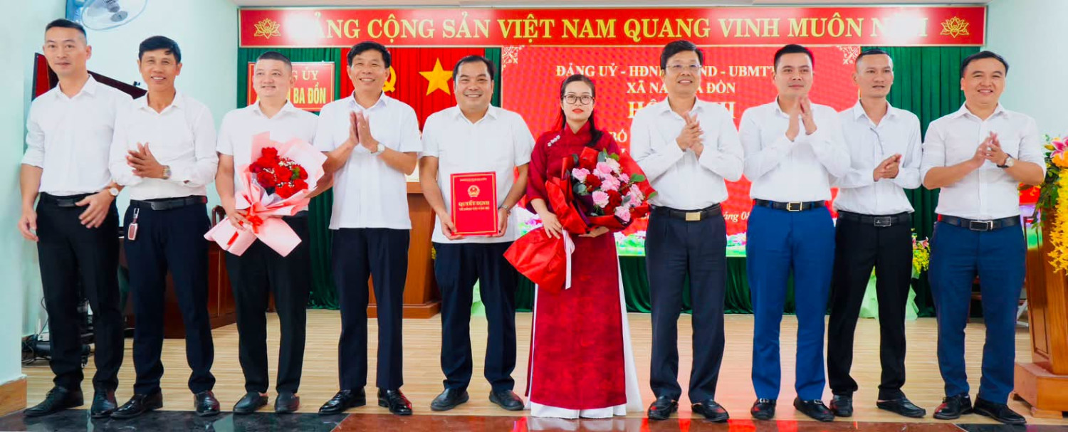 Trao quyết định thành lập BQLDA